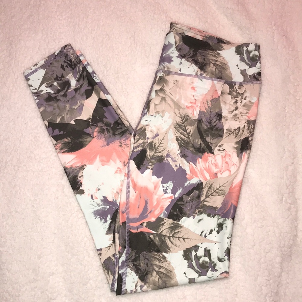 Fabletics workout leggings
